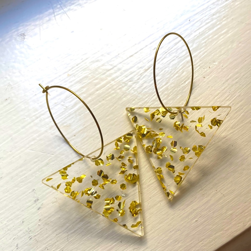 Etsy gold and clear resin dangle earrings hoop 90s 2000s
